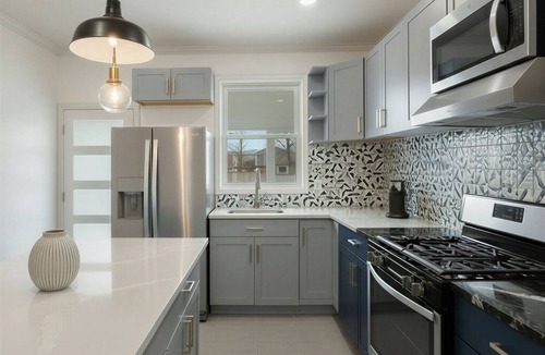 Bryn Mawr Apartment | Elegant 2-bedroom apartment with AC in vibrant Yonkers