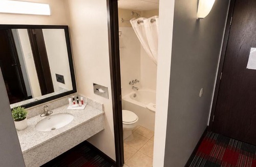 Albany Apartment | Elegant Albany Home with Breakfast Close Downtown