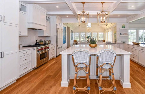 Katama House | Elegant Country Estate With Pool In Katama