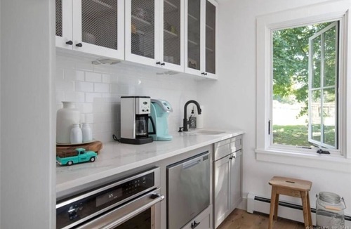 Sharon House | Elegant Modern Farmhouse with Pool and Gardens, steps from Nature Preserve