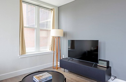 Prospect Hill Apartment | Elegant Somerville 2BR w/ Gym & W/D, near Green Line, by Blueground