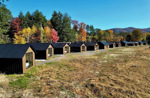 Brandon Cabin | Emrose Luxury Cabins 10