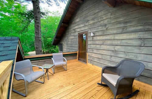 North Conway Ski Chalet | Enchanted N. Conway One-of-a-Kind Family Retreat