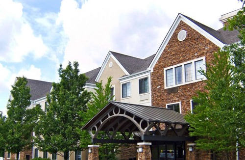 Parsippany House | Enjoy a Hassle-Free and Suiting Stay! Free Parking, Pets Allowed