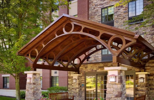 Parsippany House | Enjoy a Hassle-Free and Suiting Stay! Free Parking, Pets Allowed