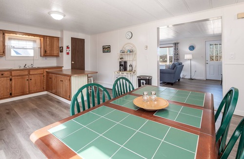 Orrs Island House | Enjoy beautiful views of Lowell's Cove from this 3BR pet-friendly home
