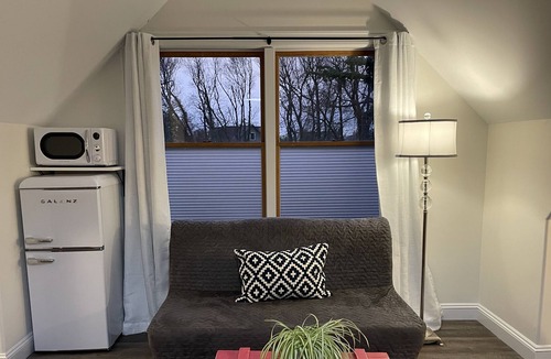 Manasquan Apartment | Enjoy Manasquan - Cute studio in town and near beach.