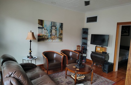 Brooklyn Apartment | Enjoyable 1-bedroom apartmen t with AC in vibrant Brooklyn