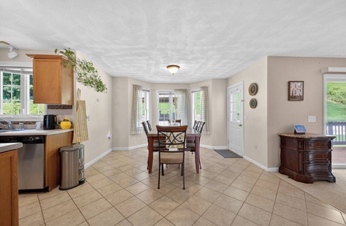 Indian Hill House | Enjoyable 4-bedroom house with AC in charming Worcester
