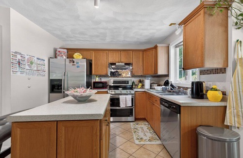 Indian Hill House | Enjoyable 4-bedroom house with AC in charming Worcester