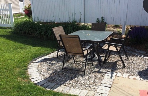 Pine Orchard House | Ennis Cottage - A holiday by the sea!