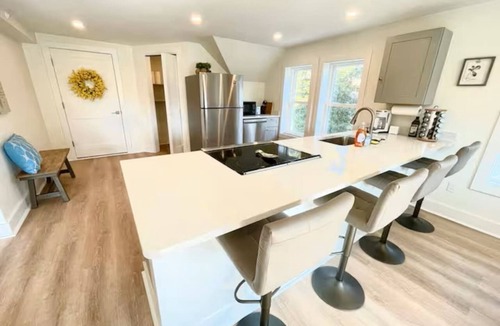 Bar Harbor Apartment | Entire Downtown House -Four - Two bedroom suits