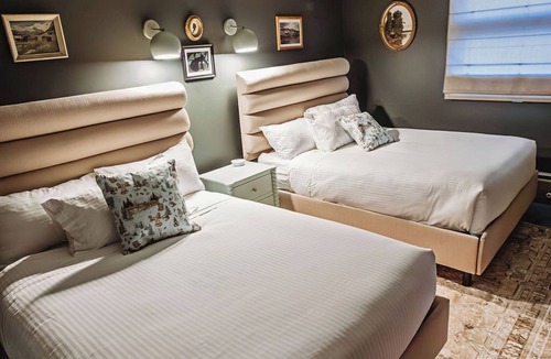 West Dover Hotel | Entire Hideaway Inn Buyout, 26 Rooms, Pool, Hot Tub, Sauna, Steps from Mt. Snow