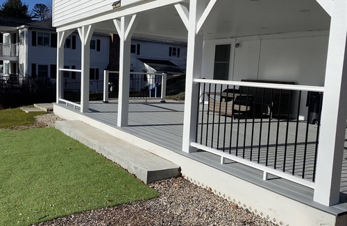 East Wakefield House | Entire Home on Lake Ivanhoe East Wakefield, NH