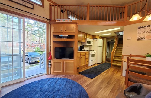 East Falmouth Cabin | Escape to our Cabin in the Pines in beautiful East Falmouth on Sunny Cape Cod.