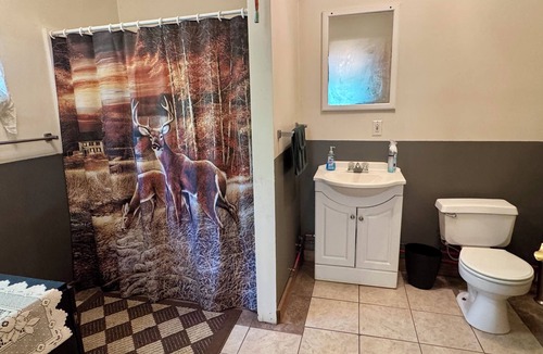 Mooers Forks Cabin | Escape to the Peaceful Whitetail Crossing