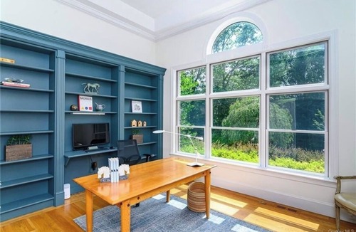 Armonk House | Estate Home with Pool and Privacy for fun with family and pets