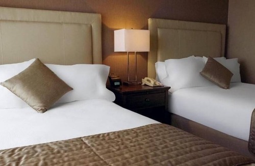 Danbury Hotel | Ethan Allen Hotel