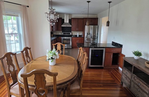 Braintree Condo | Excellent 4-bedroom condo with AC in tranquil Braintree