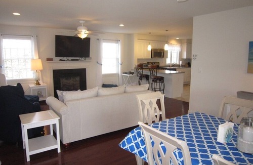 West Yarmouth House | Exclusive Gated Great Island on Nantucket Sound (1783)