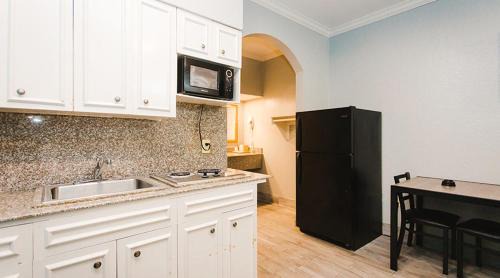 Bacliff Hotel | Executive inn Bacliff