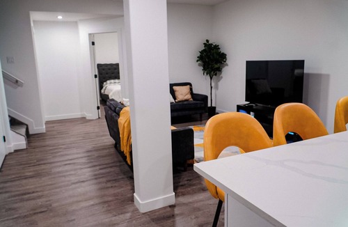 Northeast Edmonton Apartment | Executive , Serene, Beautiful 2 bedroom Basement Apartment