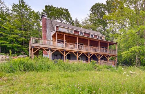 Elkins House | Expansive Wilmot Escape w/Deck Near Skiing!