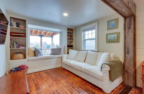 Elkins House | Expansive Wilmot Escape w/Deck Near Skiing!