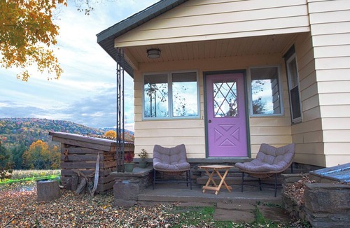 Jefferson House | Experience a Bespoke Farmhouse with Private Trails