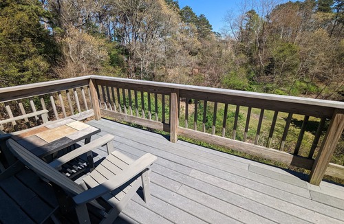 West Barnstable House | Experience Serene Nostalgia at Sadie's Place: A Charming West Barnstable Retrea