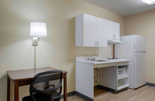 Marlborough Hotel | Extended Stay America Suites Boston Marlborough