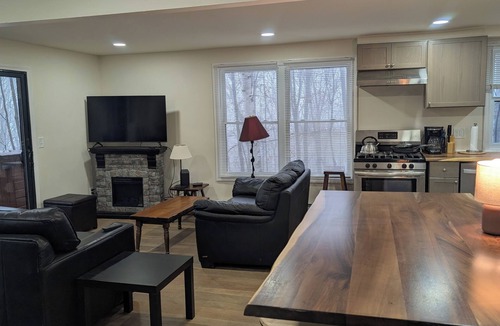Killington Ski Chalet | Fabulous 4-bedroom chalet in tranquil Killington getaway with gorgeous Hot tub