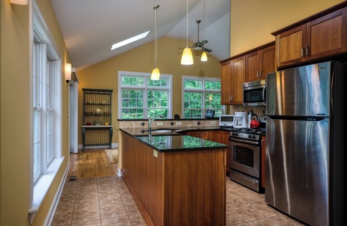 Lenox House | Fabulous modern home with pool & separate guest house . Pet-friendly!