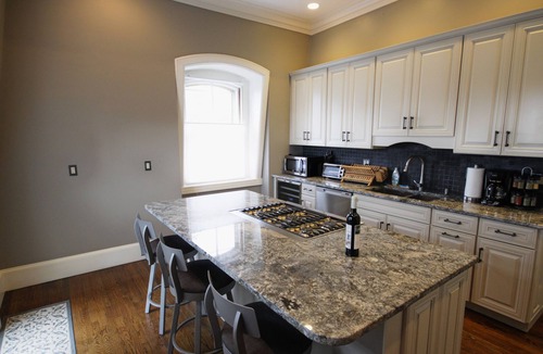 College Hill Apartment | Fabulous Penthouse apartment, steps to Brown
