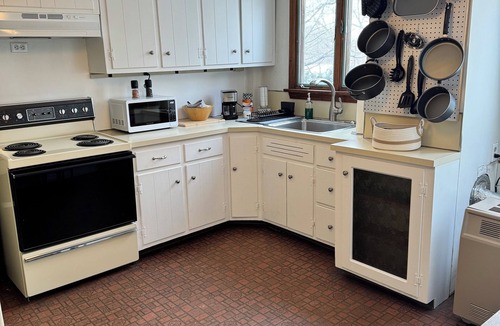 Berlin Apartment | Family and pet friendly 2-bedroom apartment in the historic section Berlin
