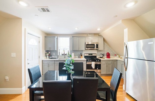 Dudley - Brunswick King Apartment | Family-Friendly 4BR Boston Near T w/Parking & Laundry Easy City Access 233/3