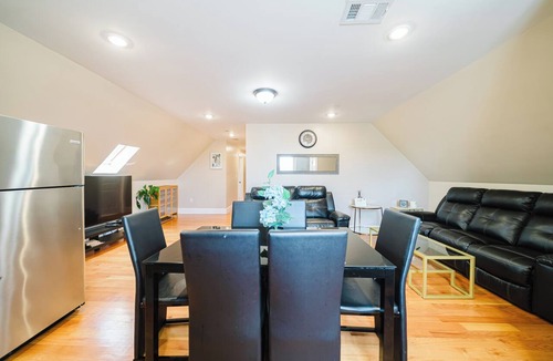 Dudley - Brunswick King Apartment | Family-Friendly 4BR Boston Near T w/Parking & Laundry Easy City Access 233/3