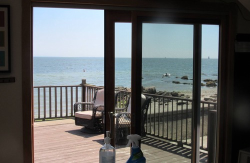 Fairhaven House | Family Friendly Beach side Fun