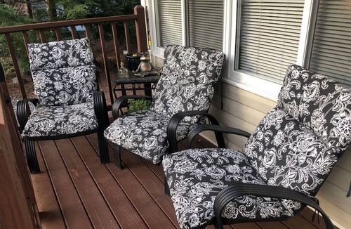 South Casco Cottage | Family Friendly Four Season Cottage at Point Sebago Beach & Golf Resort
