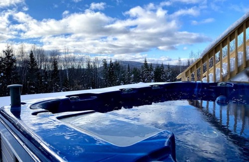 Hanover House | Family Friendly Mtn Home Hot Tub