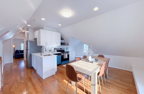 Stamford Apartment | Family-friendly Stamford Downtown Delight