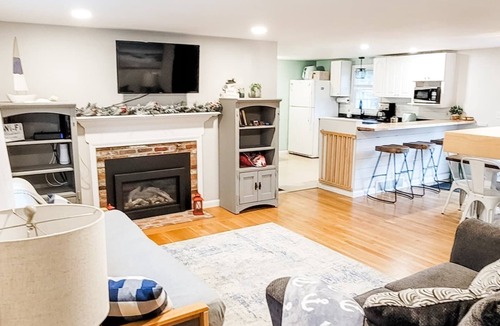 West Yarmouth House | Family friendly. Walk to pond beach. Extra space in Backyard cottage is optional