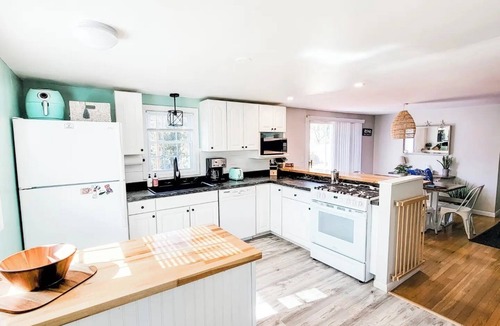West Yarmouth House | Family friendly. Walk to pond beach. Extra space in Backyard cottage is optional