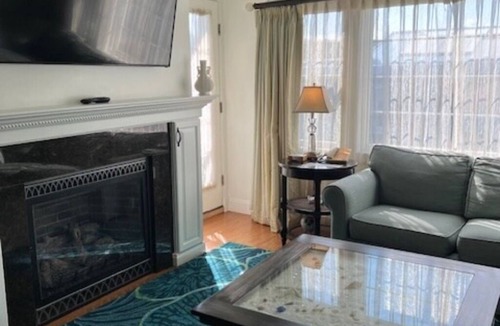 Hyannis Resort | Family Fun- SPECIAL RATE - 395 per night - Waterpark passes- July 24 - July 31!
