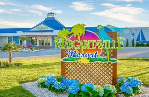 Hyannis Resort | Family Fun- SPECIAL RATE - 395 per night - Waterpark passes- July 24 - July 31!
