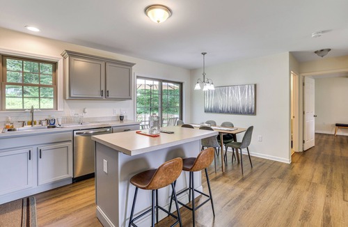 Gilman House | Family Getaway w/Lake Access in Lebanon!