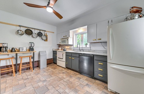 Town of Broome House | Family Home w/Yard & Fire Pit in Middleburgh!