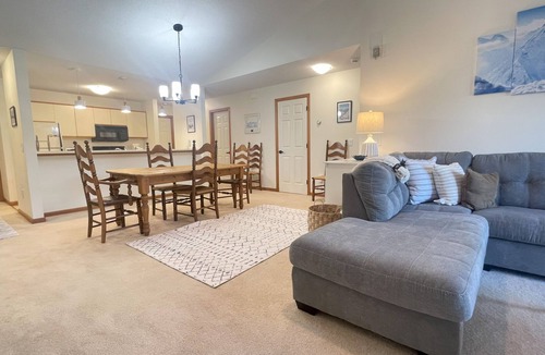 Carroll Condo | Family Paradise: White Mountains Summer Retreat