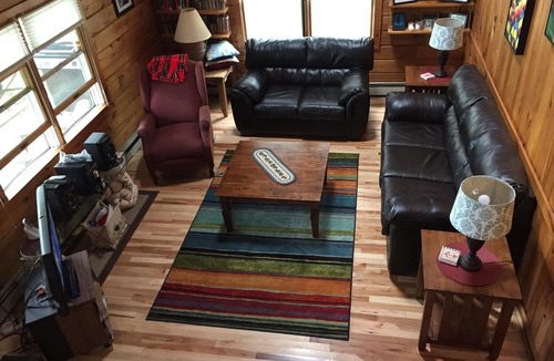 Mid-Coast and Islands House | Family & Pet Friendly Log House On Casco Bay