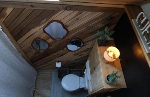 Gilmanton Apartment | Farm Stay Tiny Home, Fire Pit, Lakes Region